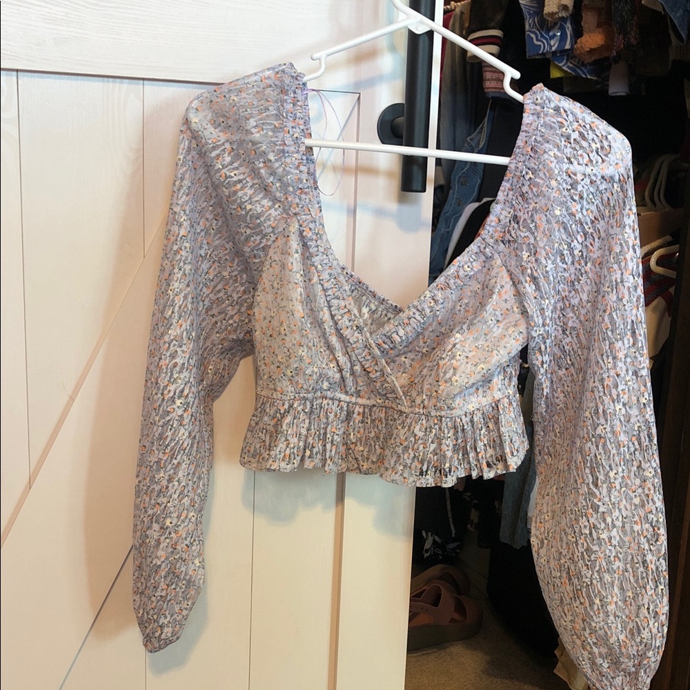 Blue Blush lavender Floral Smocked Puff-Sleeve Crop Top